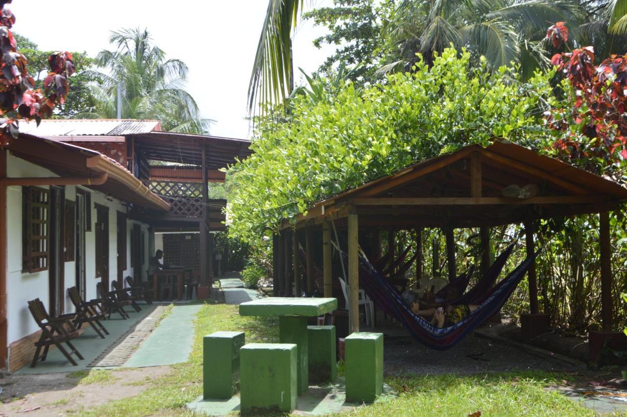 Cabinas Balcon Del Mar Tortuguero Eksteriør billede