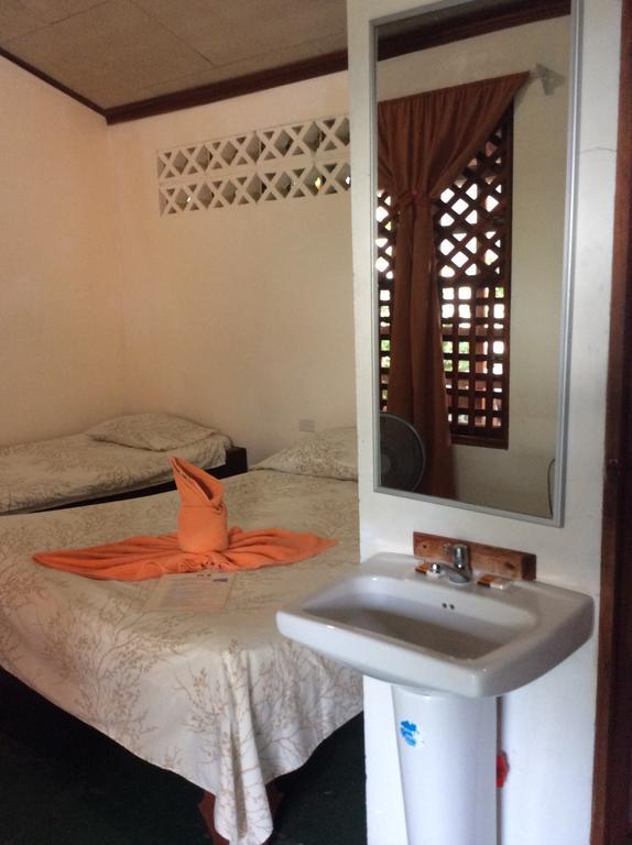 Cabinas Balcon Del Mar Tortuguero Eksteriør billede